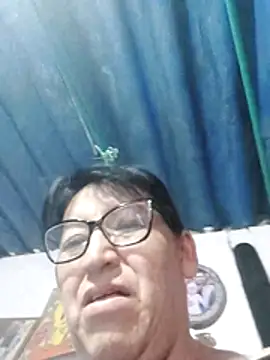Snapshot of clarita_01 chatting on June 2026 10:47:02 PM clarita 01 online show from June 2026 10:47:02 PM