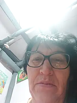 Snapshot of clarita_01 chatting on June 2026 10:52:02 AM clarita 01 online show from June 2026 10:52:02 AM