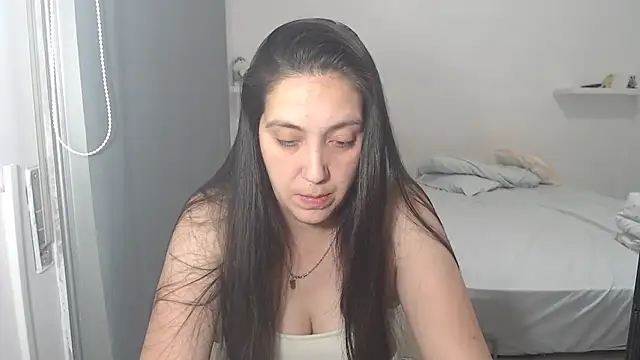 Snapshot of lulitasexy chatting on December 2024 10:40:01 PM lulitasexy online show from December 2024 10:40:01 PM