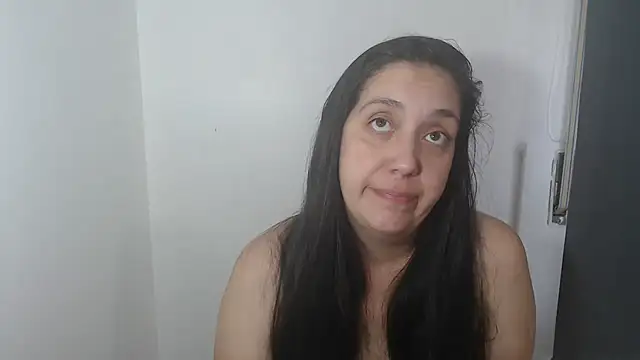 Snapshot of lulitasexy chatting on January 2025 10:19:01 PM lulitasexy online show from January 2025 10:19:01 PM