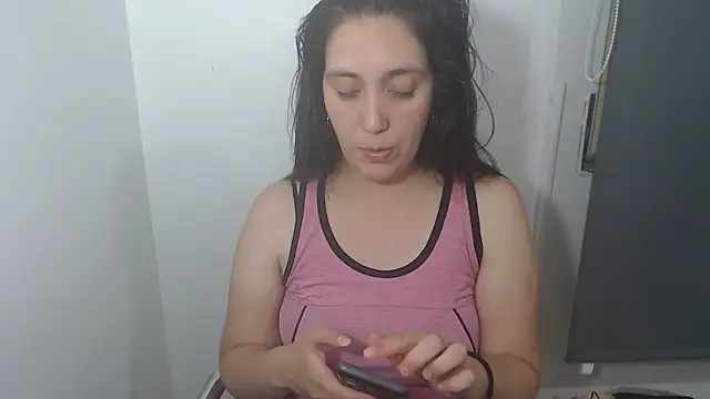 Snapshot of lulitasexy chatting on January 2025 03:33:01 AM lulitasexy online show from January 2025 03:33:01 AM