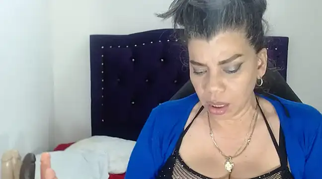 vikyadams online show from February 2025 02:03:01 AM