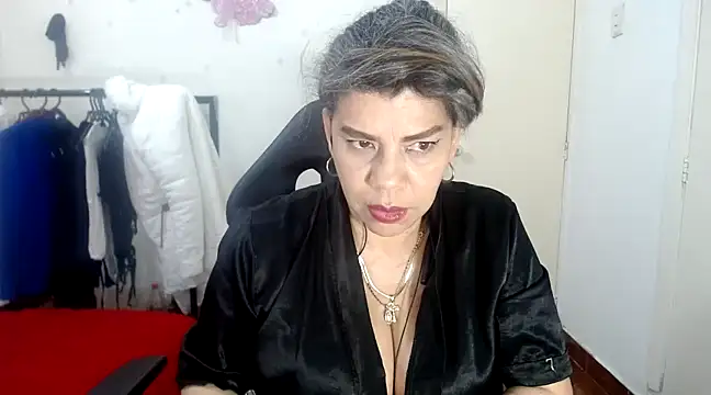 vikyadams online show from February 2025 01:53:02 PM