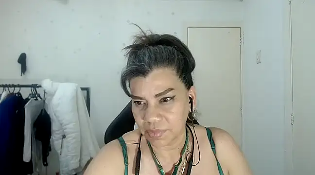 vikyadams online show from February 2025 08:03:02 PM