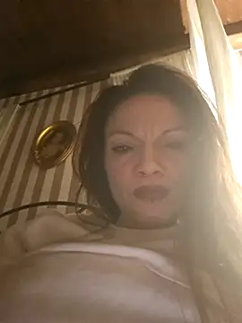 vampvanna23 online show from February 2026 02:05:01 AM