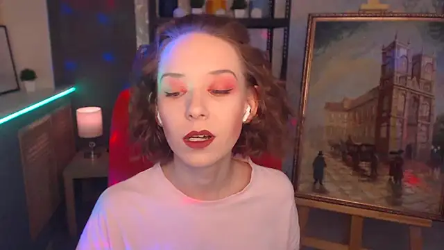 FascinatingEyess online show from December 2024 01:32:01 PM