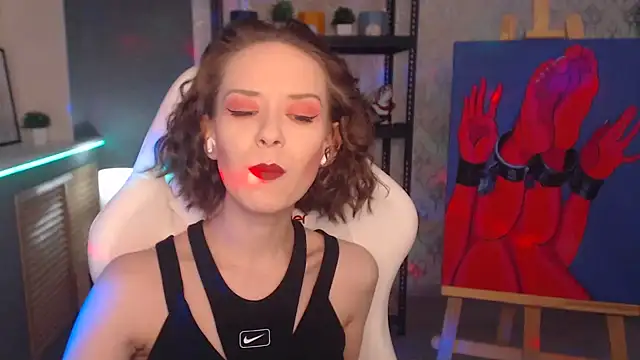 FascinatingEyess online show from January 2025 06:09:01 PM