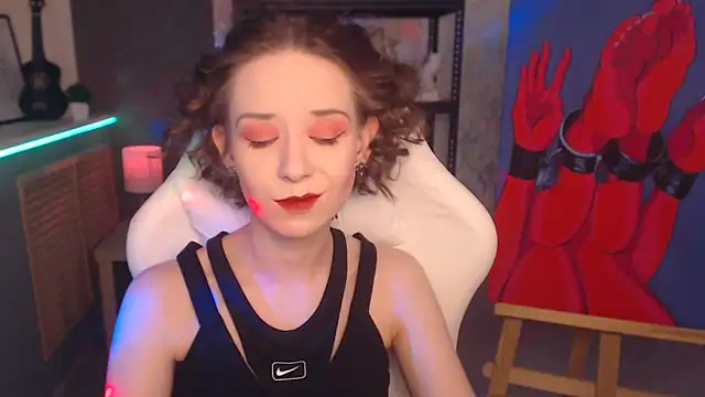 FascinatingEyess online show from March 2025 02:59:01 AM