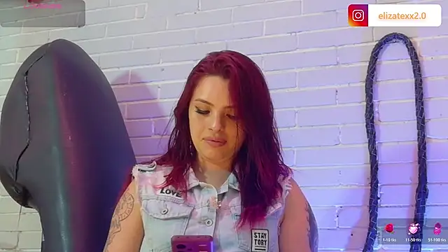 elizatexx online show from April 2026 07:04:02 PM