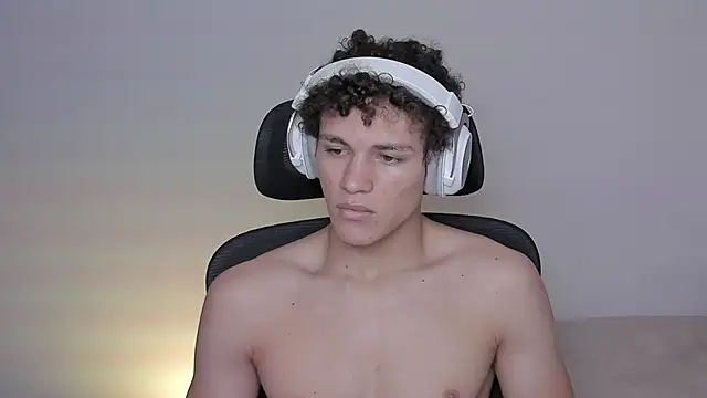 laurent nova online show from October 2025 08:58:02 AM