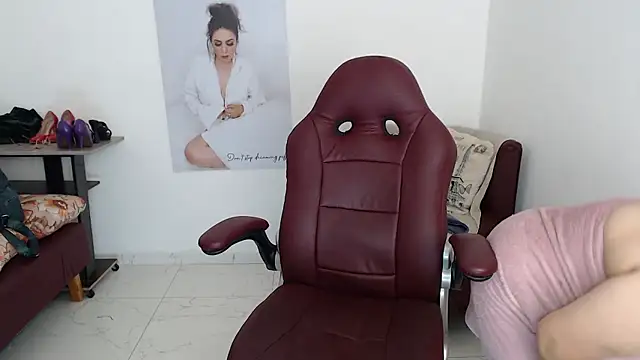 Snapshot of zehra_sanem chatting on January 2026 08:22:02 PM zehra sanem online show from January 2026 08:22:02 PM