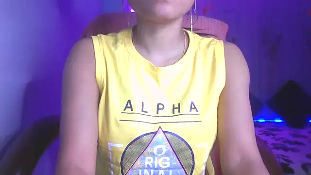 Snapshot of Queenhimanshi chatting on March 2025 04:41:01 PM Queenhimanshi online show from March 2025 04:41:01 PM