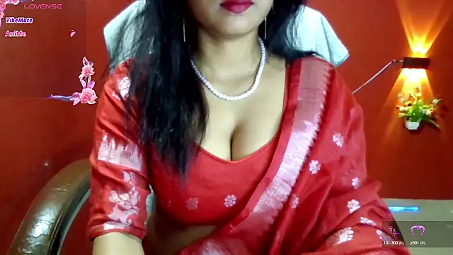 Snapshot of Queenhimanshi chatting on September 2025 03:52:02 AM Queenhimanshi online show from September 2025 03:52:02 AM