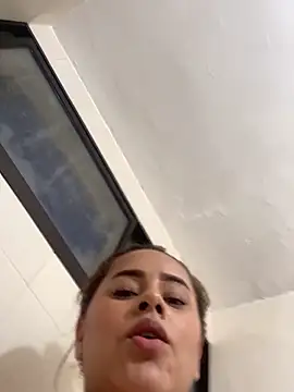 katy ruiz online show from March 2025 04:05:02 AM