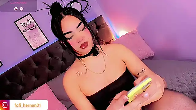 Sofi hdz online show from December 2025 09:09:02 PM