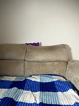 Rose berry online show from February 2026 04:57:02 AM