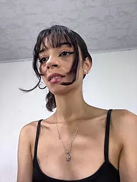 Snapshot of Soy_Ania_Sweet chatting on May 2026 01:58:01 AM Soy Ania Sweet online show from May 2026 01:58:01 AM