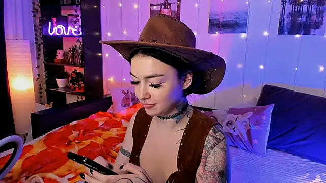 Magic Allie online show from September 2025 08:13:01 PM