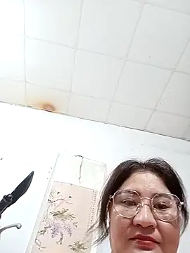 Snapshot of Rose_DiDi chatting on May 2026 06:03:02 PM Rose DiDi online show from May 2026 06:03:02 PM