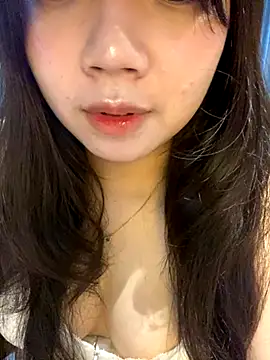 Hotellinh12 online show from October 2025 04:27:01 PM