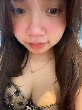 Hotellinh12 online show from November 2025 08:03:02 AM