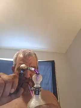 Snapshot of silkstroker6981 chatting on February 2026 09:13:01 PM silkstroker6981 online show from February 2026 09:13:01 PM