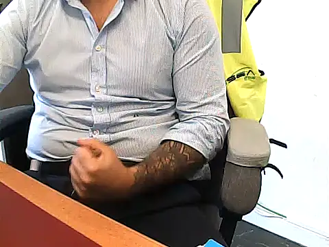 Boysexy98 online show from May 2026 12:02:01 PM