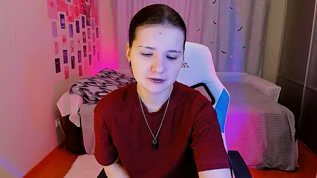 Vanessa Verona online show from February 2025 09:47:02 PM