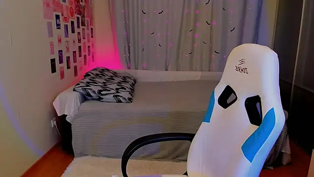 Vanessa Verona online show from February 2025 01:09:01 AM