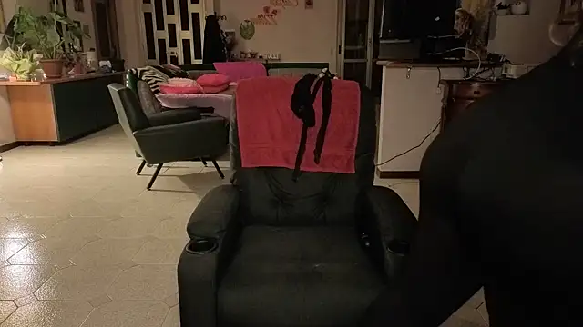 peachgirlmartyna online show from October 2025 05:36:02 PM