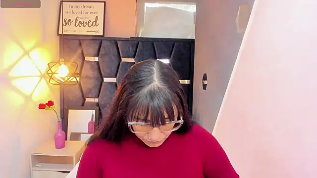 GiaFox  online show from October 2025 01:54:02 PM