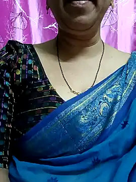 Snapshot of Rosy-B chatting on January 2025 01:15:01 AM Rosy-B online show from January 2025 01:15:01 AM