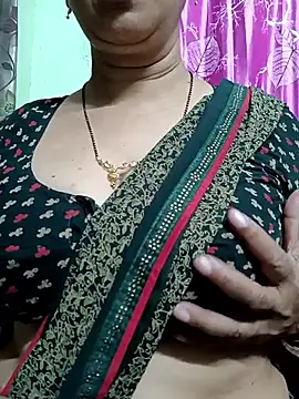 Rosy-B online show from January 2026 09:31:01 PM