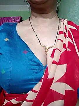 Snapshot of Rosy-B chatting on January 2026 09:36:02 AM Rosy-B online show from January 2026 09:36:02 AM