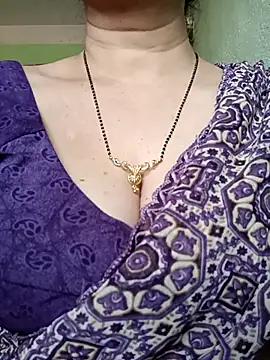 Snapshot of Rosy-B chatting on February 2026 09:58:02 AM Rosy-B online show from February 2026 09:58:02 AM