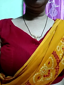 Snapshot of Rosy-B chatting on February 2026 09:46:01 PM Rosy-B online show from February 2026 09:46:01 PM