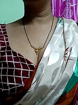 Snapshot of Rosy-B chatting on March 2026 09:43:01 PM Rosy-B online show from March 2026 09:43:01 PM