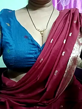 Snapshot of Rosy-B chatting on March 2026 11:20:02 PM Rosy-B online show from March 2026 11:20:02 PM