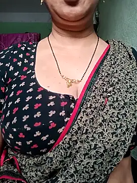 Snapshot of Rosy-B chatting on March 2026 12:37:02 AM Rosy-B online show from March 2026 12:37:02 AM