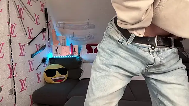 Cookieboy88 online show from February 2026 05:39:02 PM