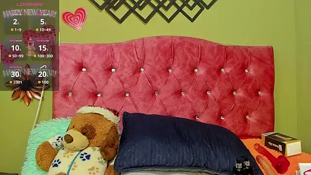 blue violette  online show from October 2025 04:40:02 PM