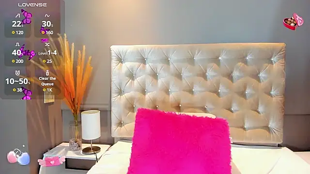 AriaRusso online show from December 2024 09:16:01 PM