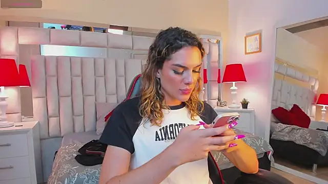 mariiahneedles online show from February 2025 02:08:02 AM