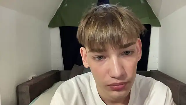 Nick Win online show from December 2024 08:13:01 AM