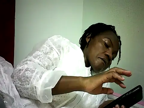 Pierra77 online show from June 2026 10:21:02 PM