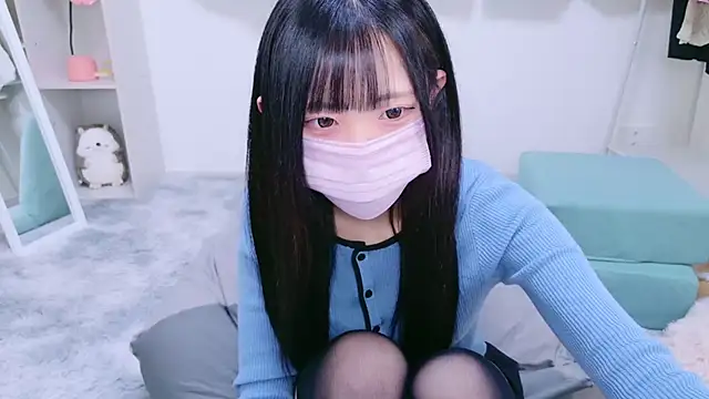 Snapshot of Suzu_ch_xx chatting on December 2024 02:26:02 PM Suzu ch xx online show from December 2024 02:26:02 PM