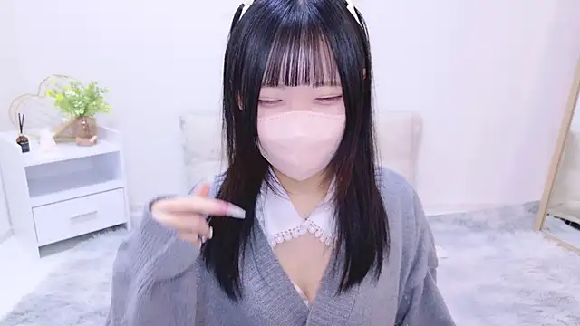 Snapshot of Suzu_ch_xx chatting on February 2025 02:00:01 PM Suzu ch xx online show from February 2025 02:00:01 PM