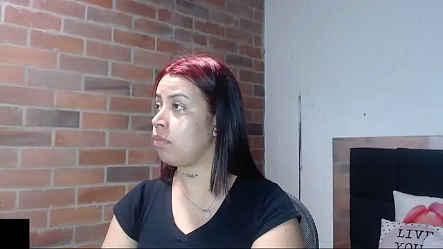 salome  hills1 online show from March 2025 07:10:02 PM