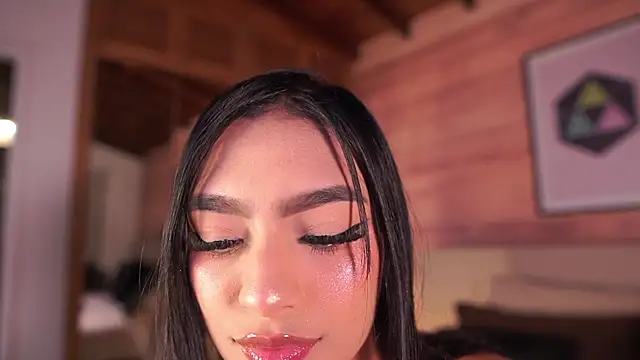 IzzyWild online show from November 2025 10:17:02 AM