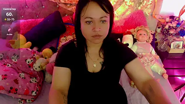 Snapshot of martina_bk chatting on February 2026 01:45:04 AM martina bk online show from February 2026 01:45:04 AM